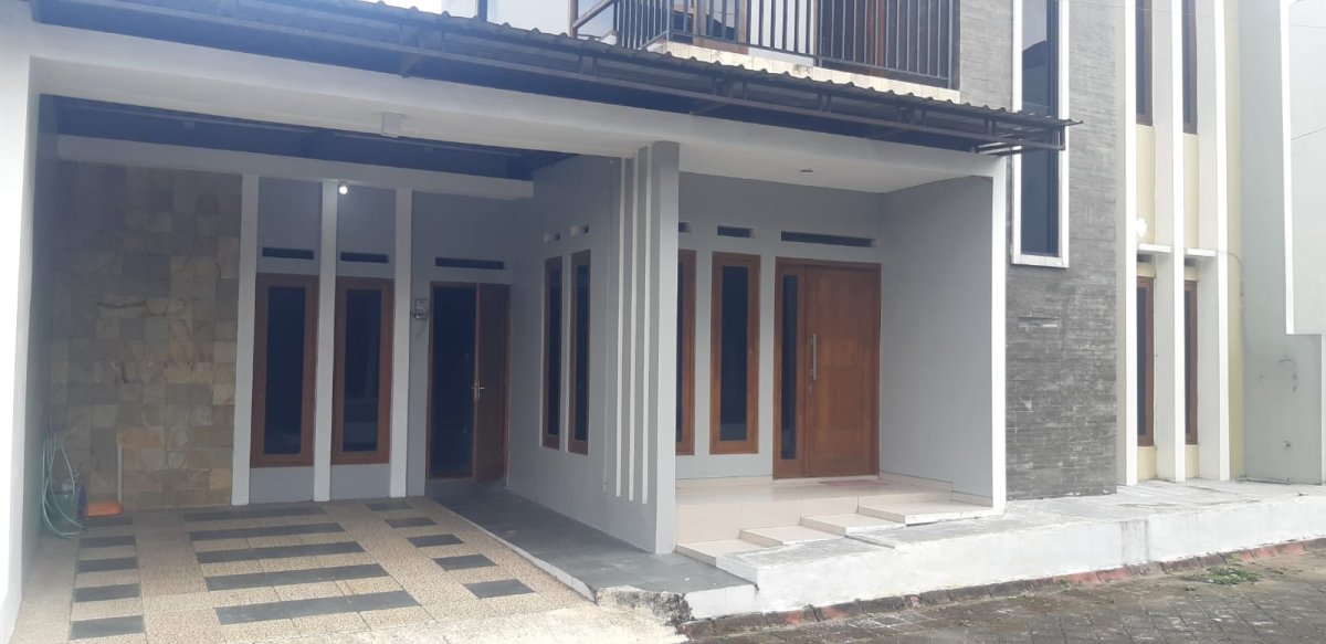 Rumah Bagus Minimalis ( semi furnish ) - Foto 3