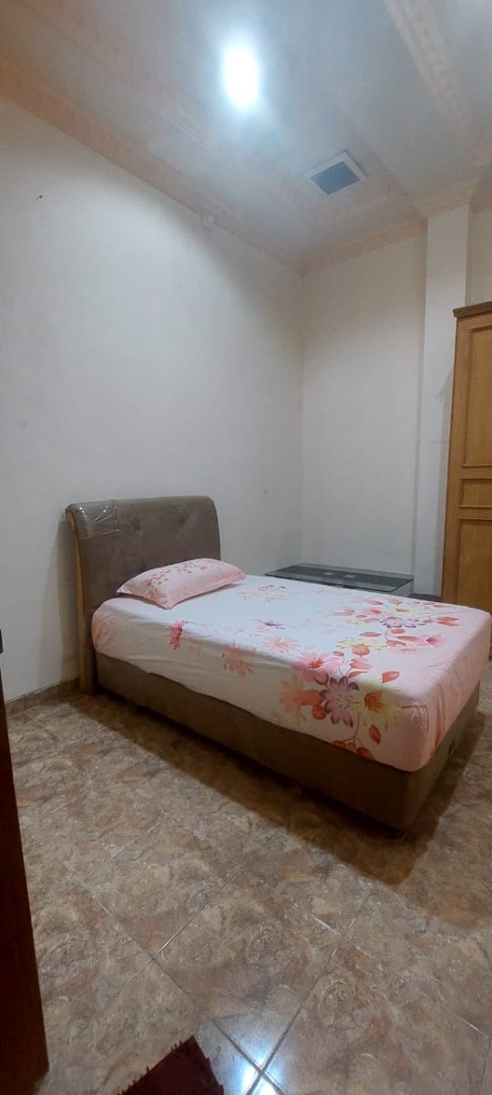 Jual Rumah di Kali Anyar Jakarta Barat RR - Foto 3