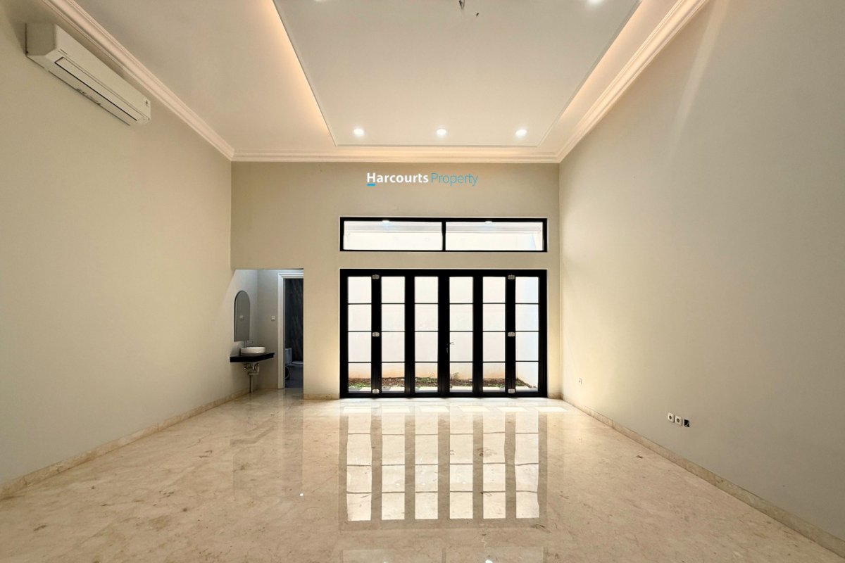 Rumah Brand New American Classic di Kebayoran baru Jakarta Selatan