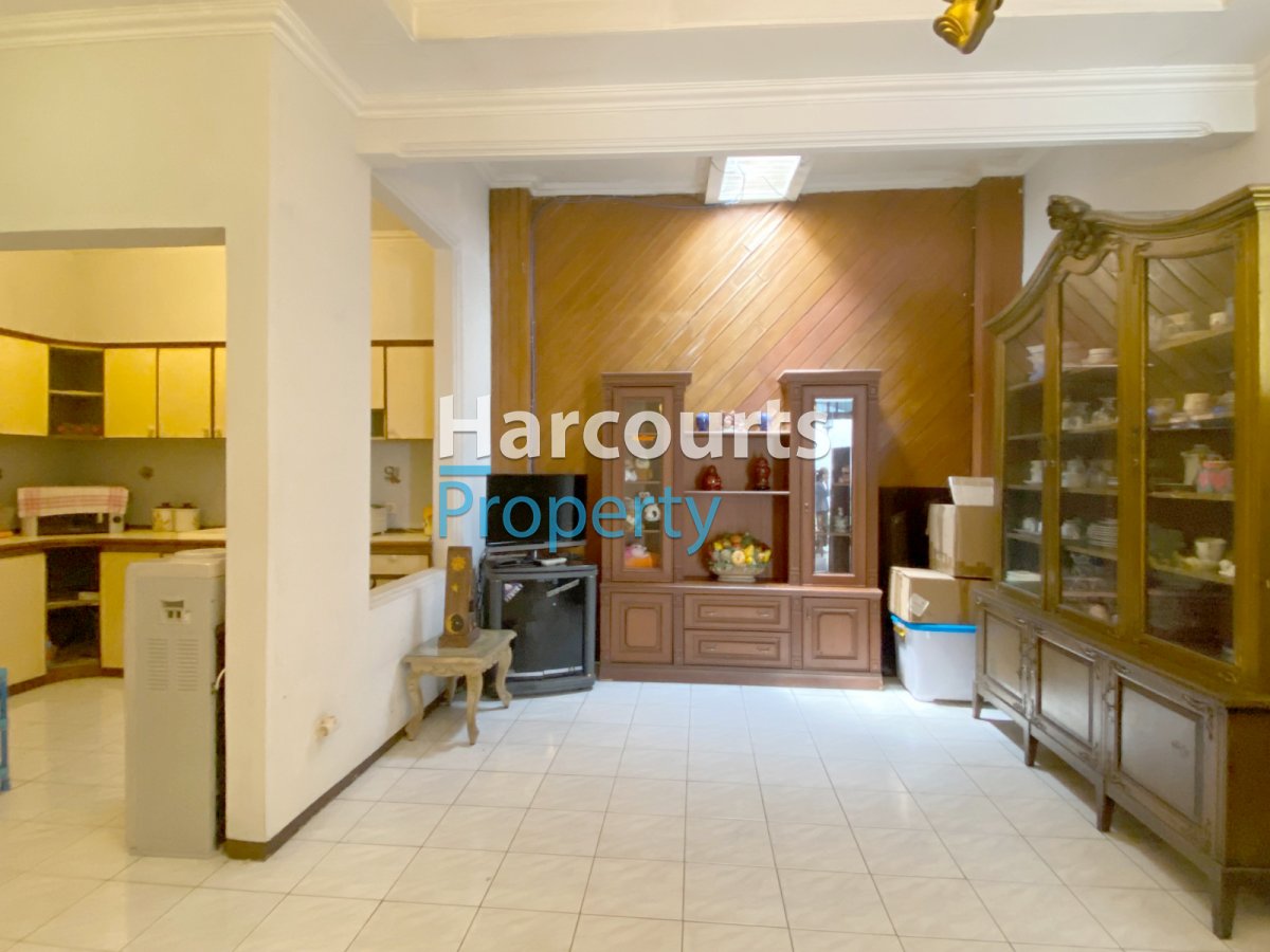 Dijual TURUN HARGA Rumah Lama Layak Huni dan Masih Sangat Terawat Area Jl. Bangka - Foto 7