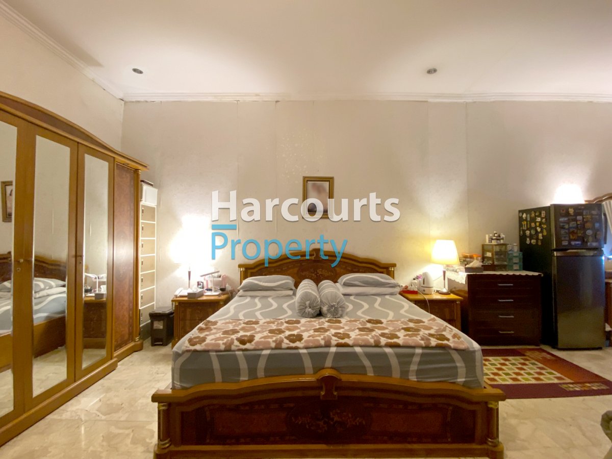 Dijual TURUN HARGA Rumah Lama Layak Huni dan Masih Sangat Terawat Area Jl. Bangka - Foto 9