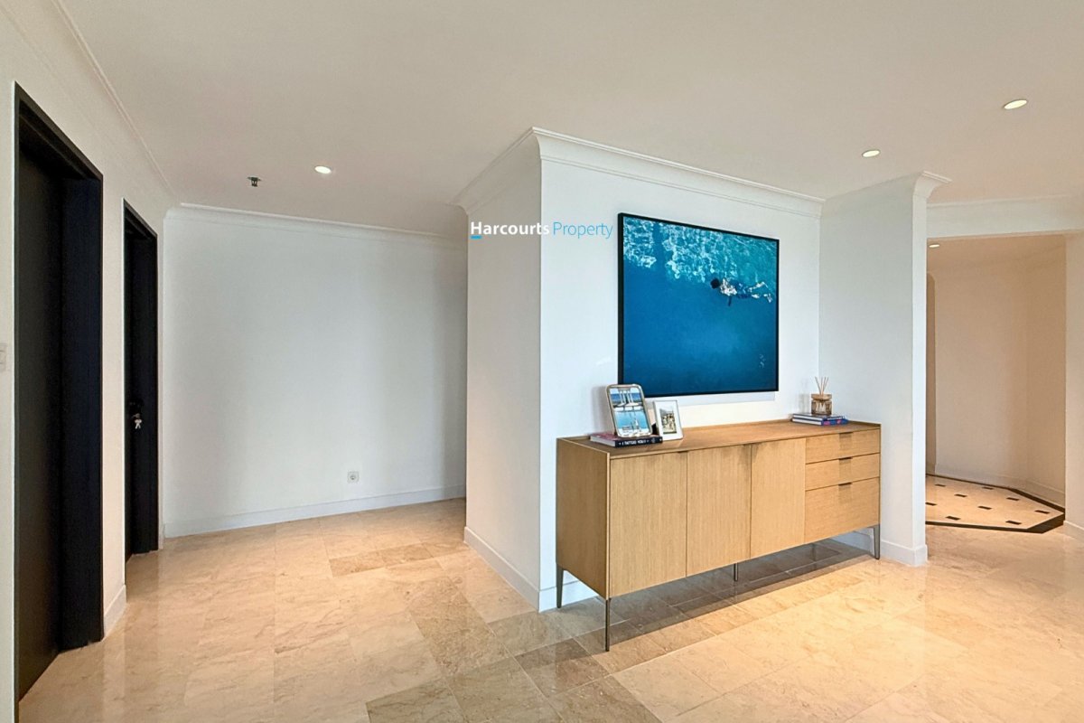 Dijual Unit Apartemen Golf Hills 3BR Brand New Renovated View Golf Court Pondok Indah - Foto 4