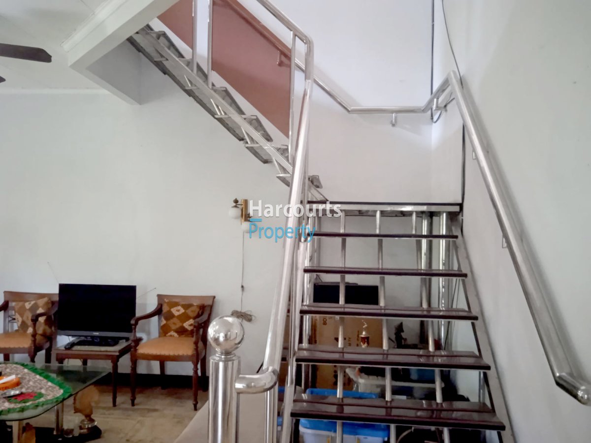 Dijual Rumah Lama Area Jl. Lido Puri Cinere - Foto 4
