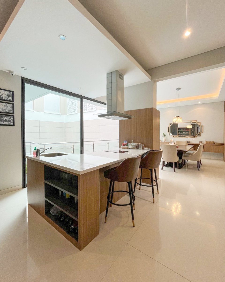 Dijual Rumah Newly Renovated Modern Tropical Exclusive Area Mega Kuningan - Foto 10