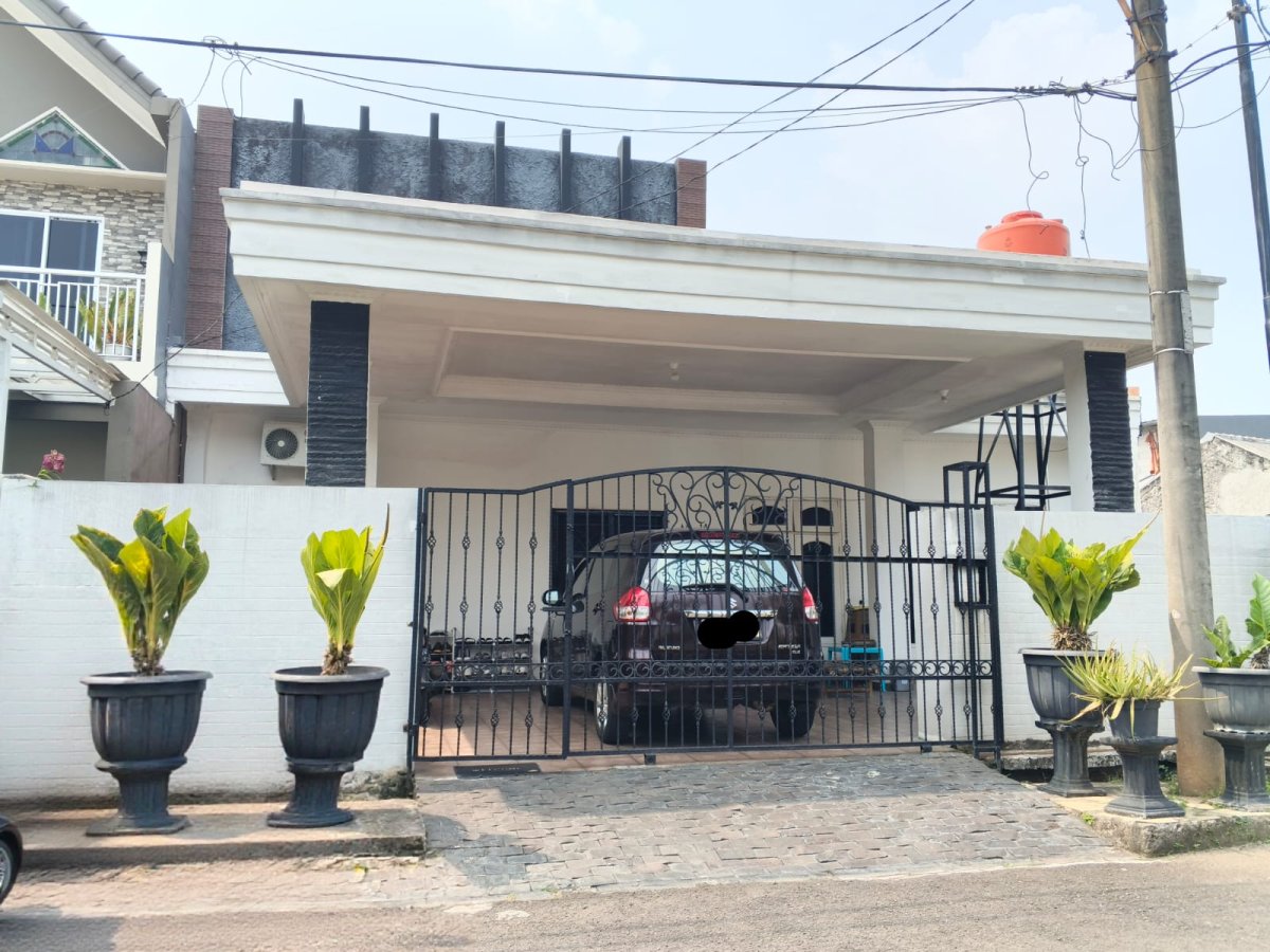 Rumah Bagus dan Bebas Banjir Dijual Di Graha Raya Tangerang Selatan