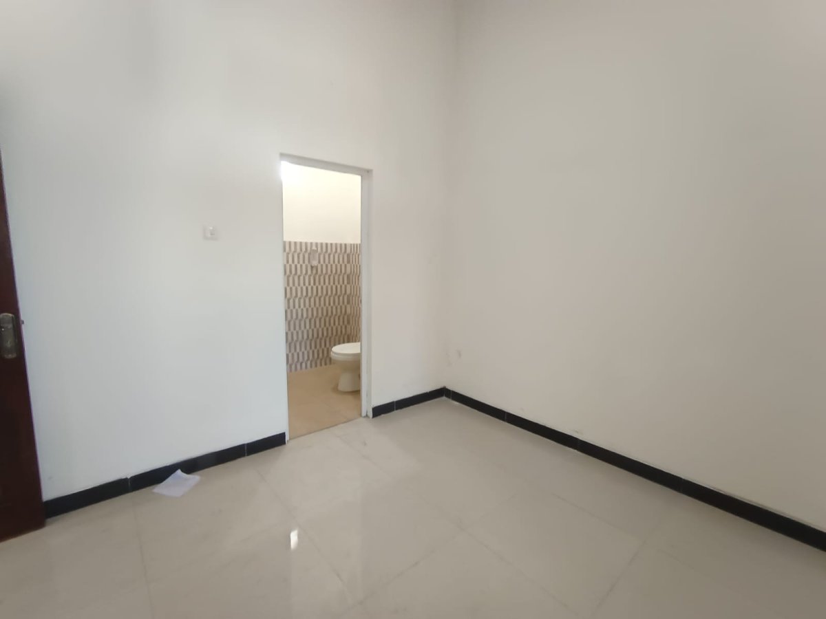 Rumah Bagus siap huni Lokasi : Kudusan, Gumpang, Kartasura, Solo - Foto 11