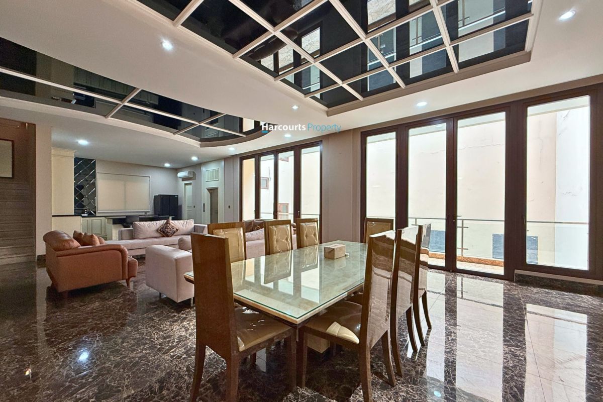 Disewakan dan Dijual Rumah Luxury Modern Kawasan Prime Area Di Kuningan - Foto 3