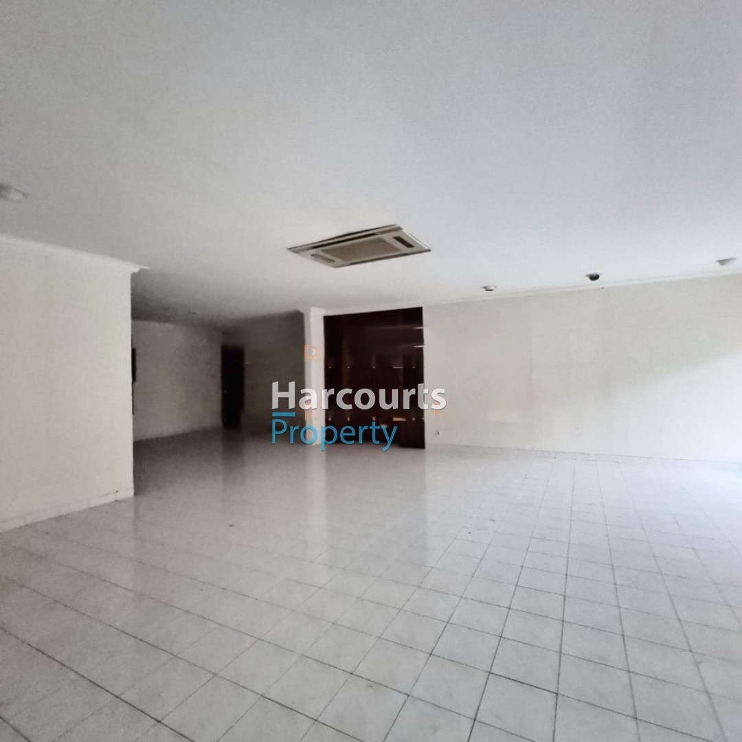 Dijual Rumah Lama Hitung Tanah Area Jaya Mandala, Kuningan - Foto 3
