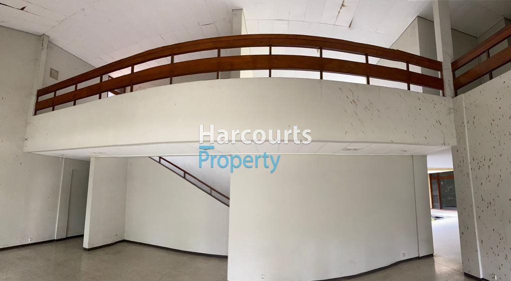 Dijual Rumah Lama Hitung Tanah Area Jaya Mandala, Kuningan - Foto 5