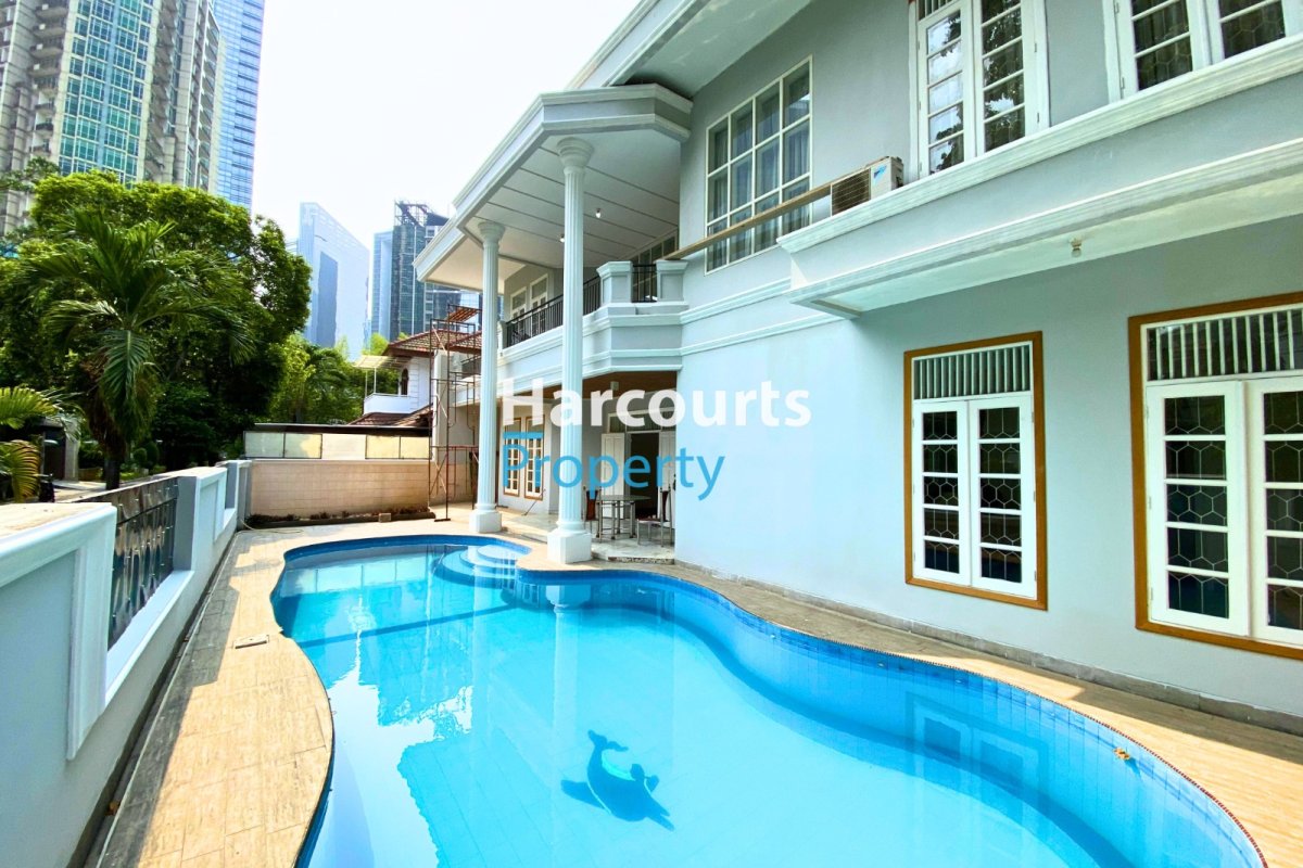 Dijual Rumah Klasik Bagus dan Terawat Lokasi Strategis Kawasan Elite di Kuningan - Foto 10