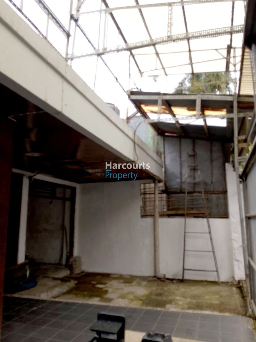 Dijual Rumah Lama Hitung Tanah Lokasi Strategis di Jl. Lamandau, Kebayoran Baru - Foto 4