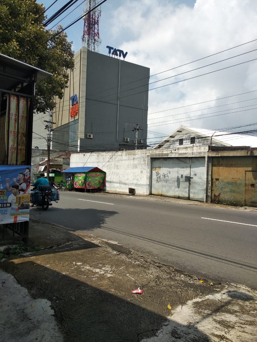 Gudang dan tempat tinggal Mojosongo Solo