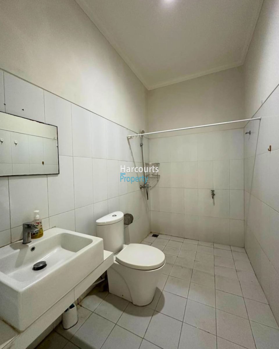 Disewakan Rumah Hunian 2 Lantai Area Jl. Mendawai Kebayoran Baru - Foto 6