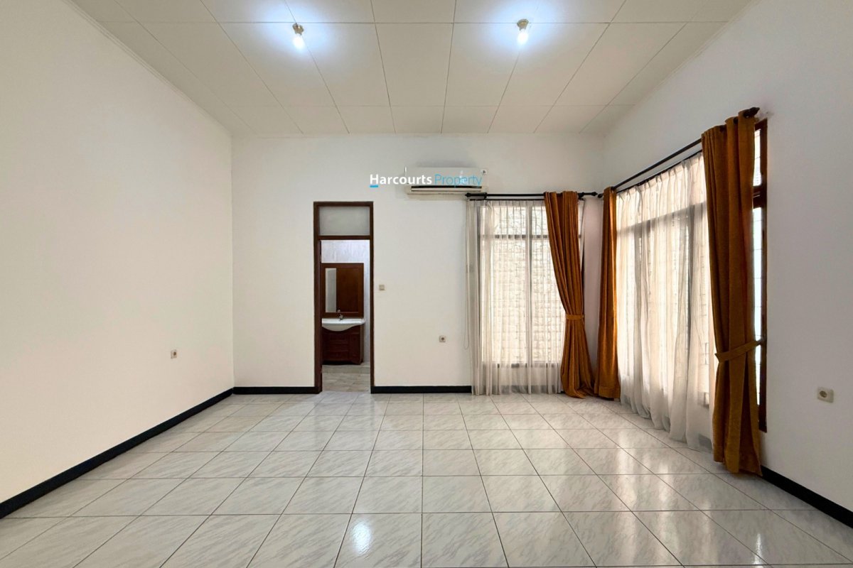 Disewakan Rumah Hunian Terawat Area Jl. Balitung Kebayoran Baru - Foto 3
