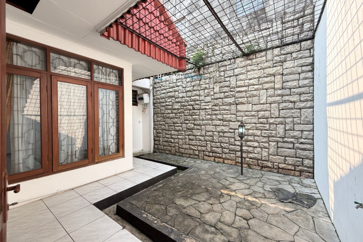 Disewakan Rumah Hunian Terawat Area Jl. Balitung Kebayoran Baru - Foto 5