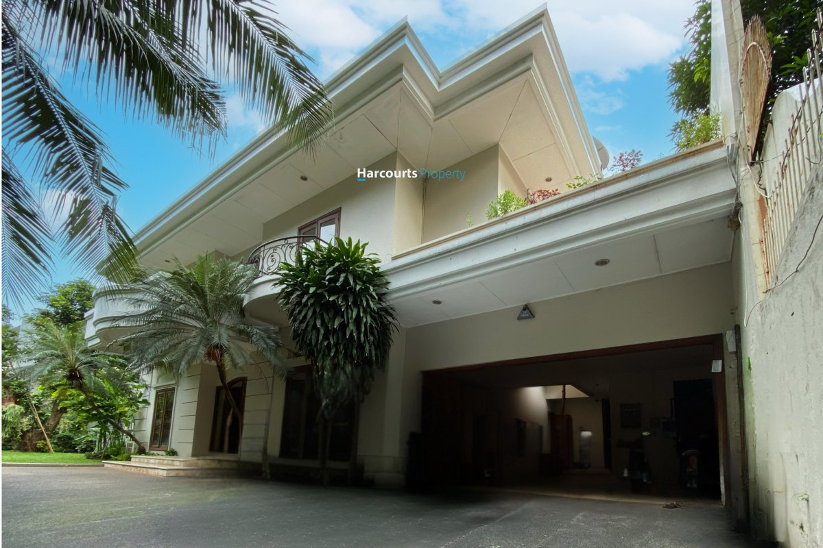 Disewakan Rumah Hunian Mediteranean Di Pondok Indah