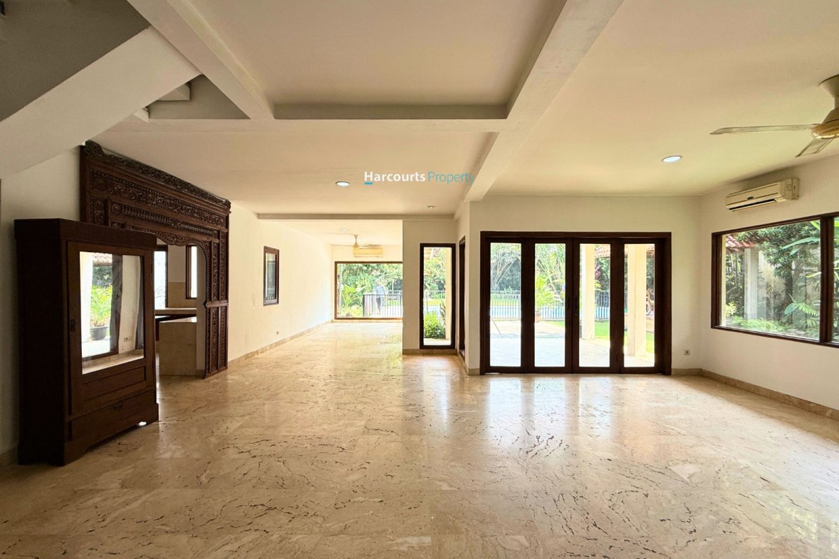 Disewakan Rumah Klasik Tropikal Etnik Area Jl. H. Abu Cipete - Foto 3