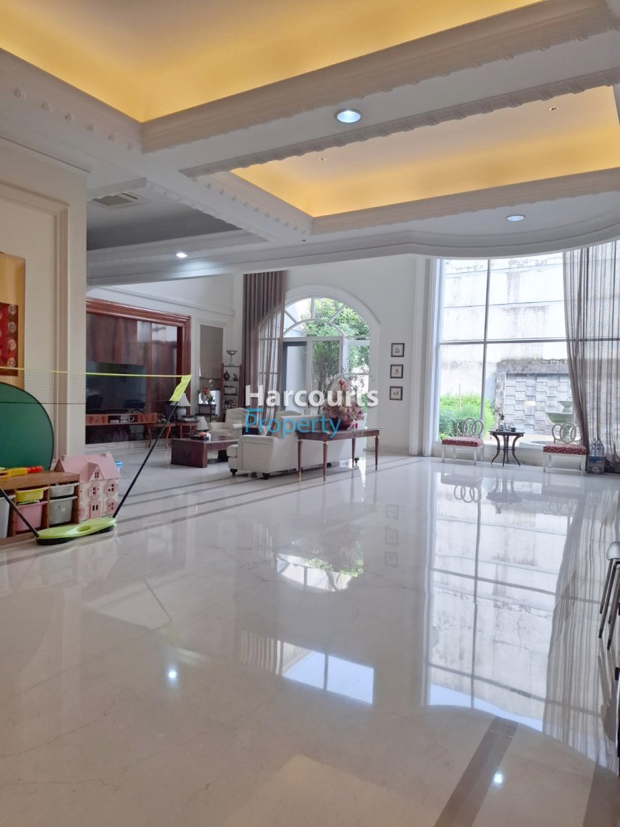 Dijual Rumah American Classic Bagus dan Terawat Jl. Situbondo, Menteng - Foto 7