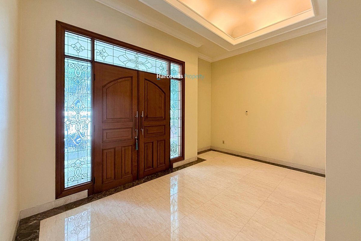 Disewakan Rumah Hunian Mediteranean Klasik Lokasi Strategis di Pondok Indah - Foto 6