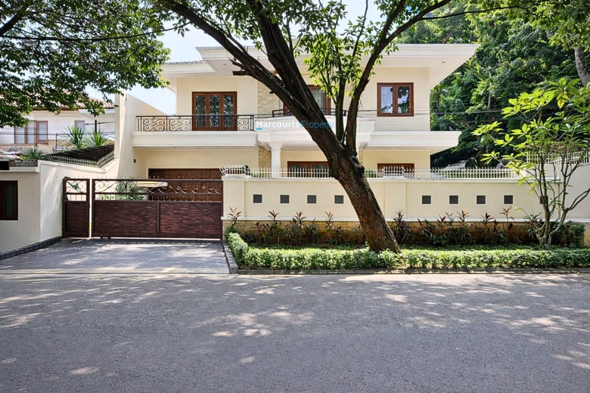 Disewakan Rumah Hunian Mediteranean Klasik Lokasi Strategis di Pondok Indah - Foto 12