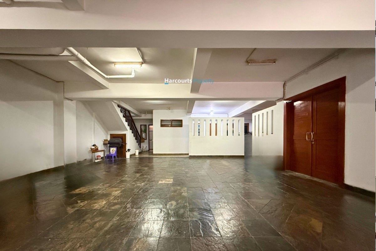 Disewakan Rumah Modern Tropical Jl. Sekolah Duta, Pondok Indah - Foto 4