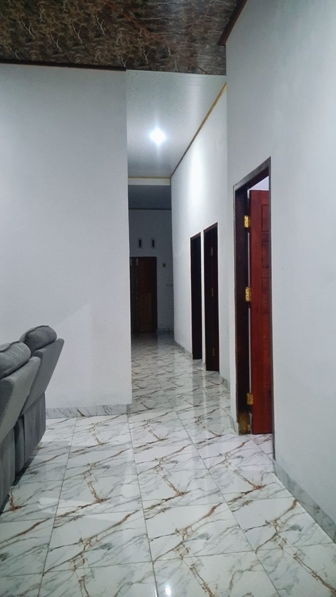 Rumah Mewah Modern di Jambi - Foto 6