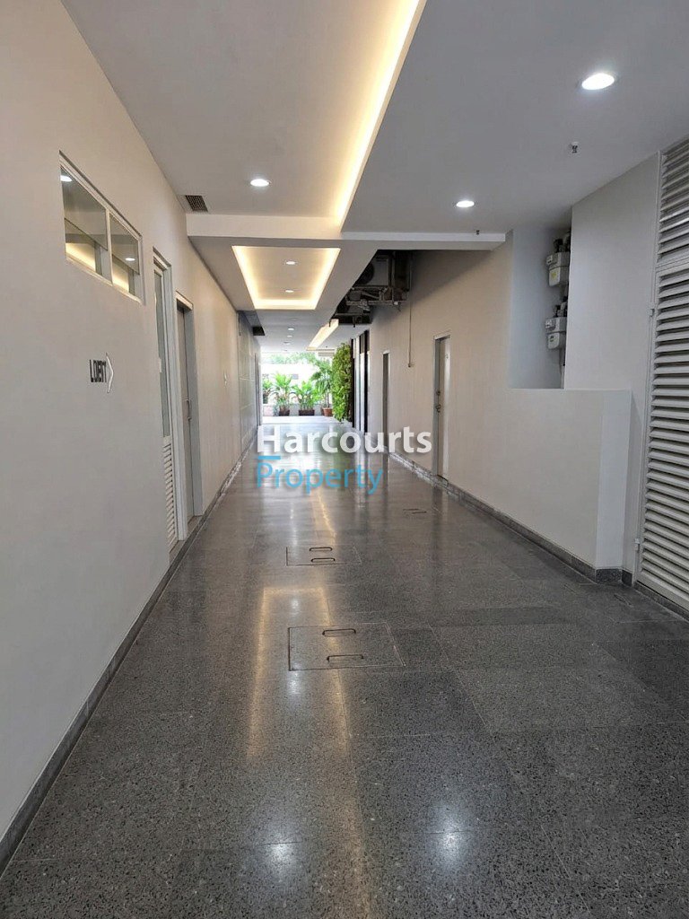 Dijual Gedung 6 Lantai Lokasi Strategis di Menteng - Foto 10