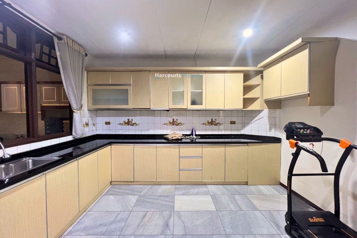 Rumah jual type Clasic  sangat terawat - Foto 4