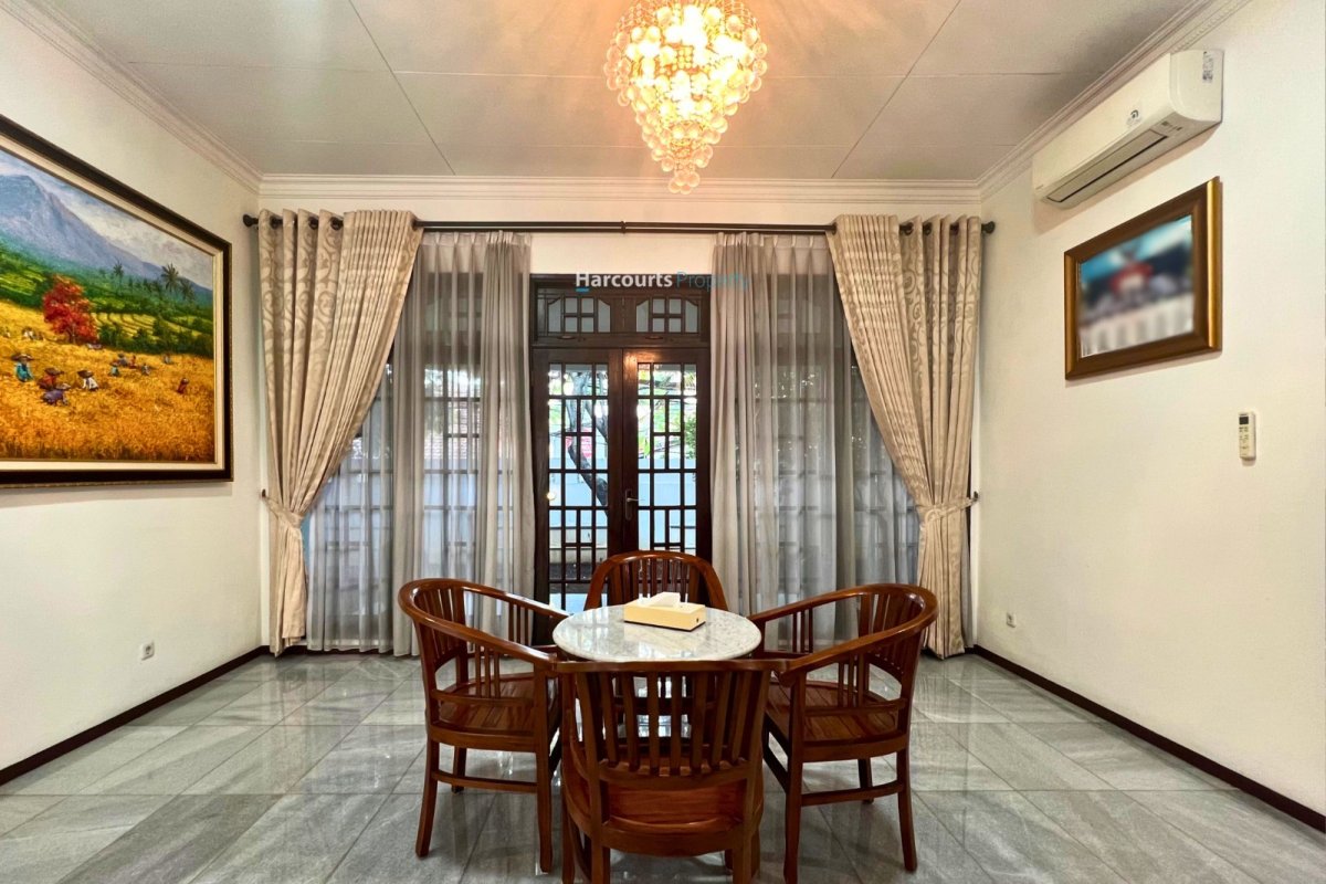 Rumah jual type Clasic  sangat terawat - Foto 9
