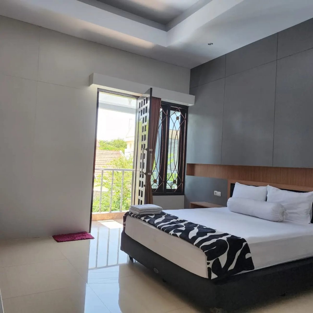Hunian Mewah & High-End Homestay di Jantung Manahan, Solo - Foto 4