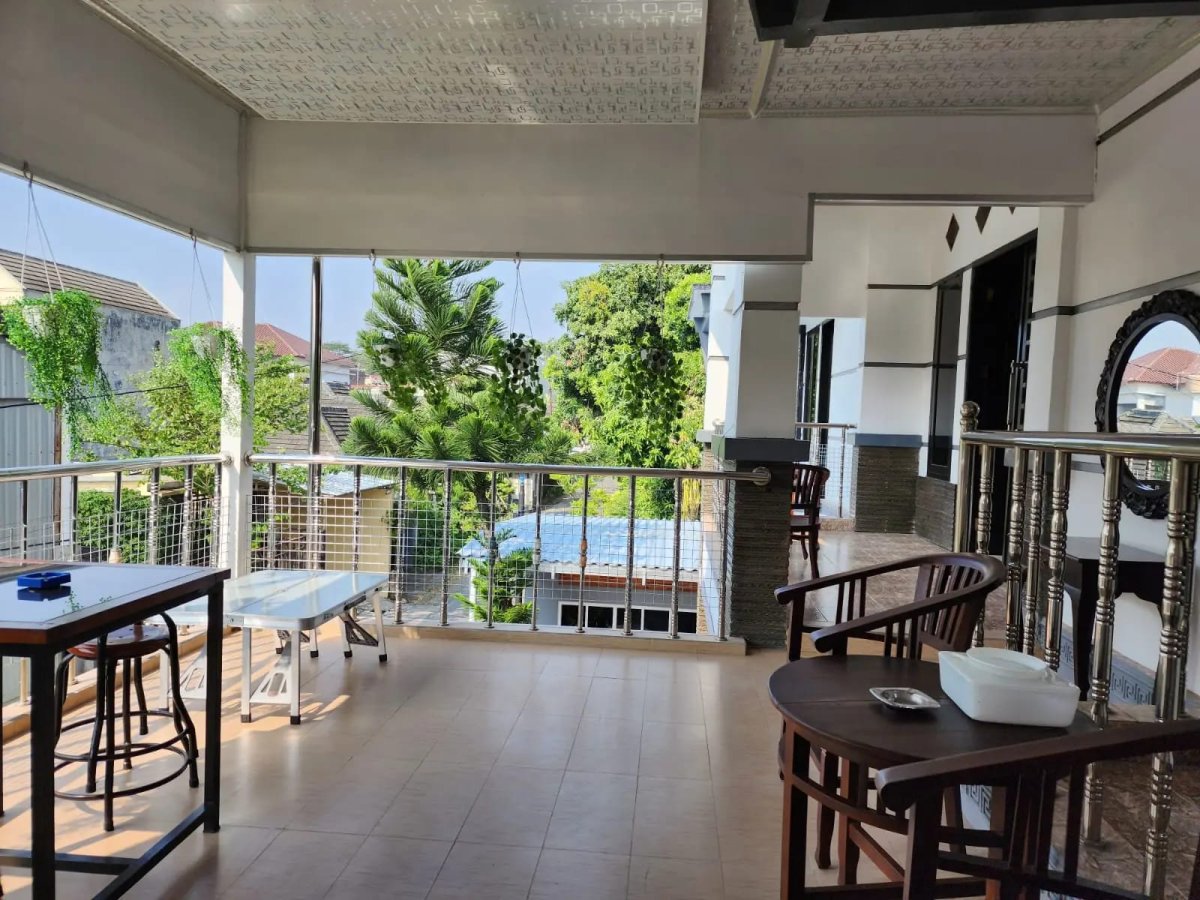 Hunian Mewah & High-End Homestay di Jantung Manahan, Solo - Foto 14
