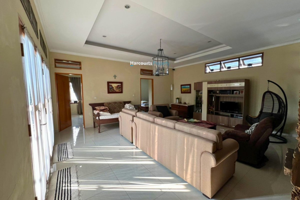 Dijual Villa Modern Tropis View Pegunungan Lingkungan Asri dan Tenang di Puncak, Bogor - Foto 8