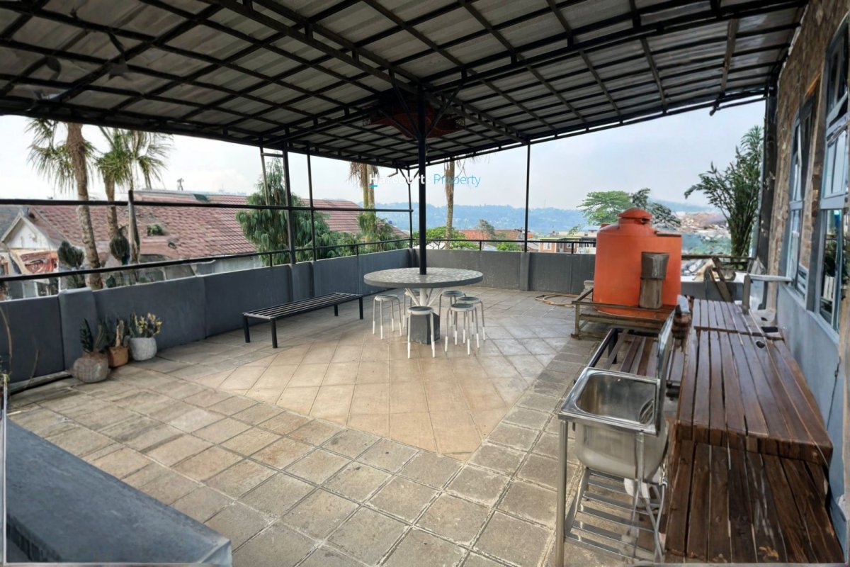 Dijual Villa Modern Tropis View Pegunungan Lingkungan Asri dan Tenang di Puncak, Bogor - Foto 9