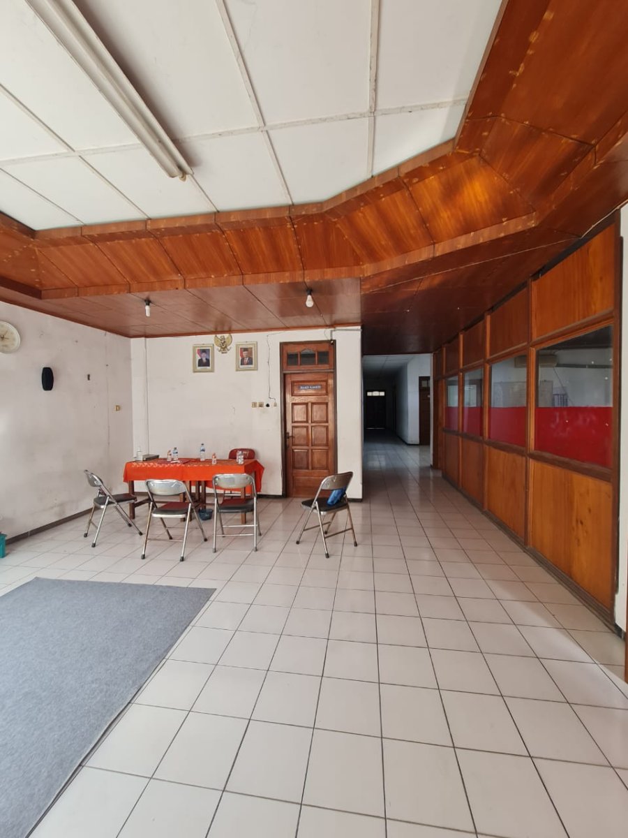 Rumah Strategis 2 Lantai Dekat Jl. Slamet Riyadi, Purwosari, Laweyan, Solo - Foto 11