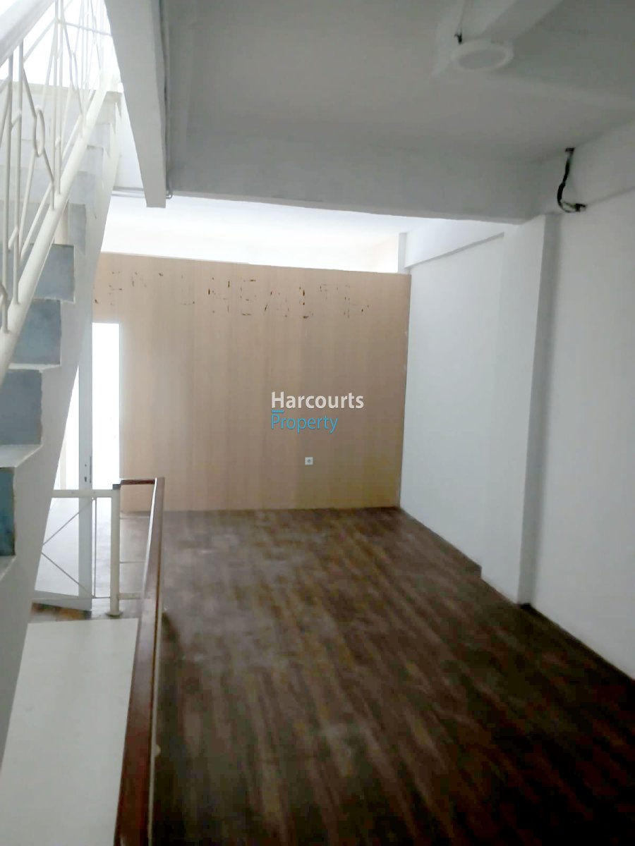 Disewakan 2 Ruko Gandeng Strategis Terawat Area Jl. RS Fatmawati - Foto 5