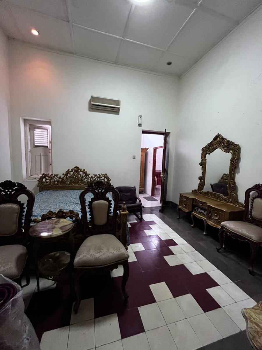 Rumah Nuansa Jawa Klasik dengan Joglo di Pusat Kota Solo – Punggawan, Banjarsari - Foto 14