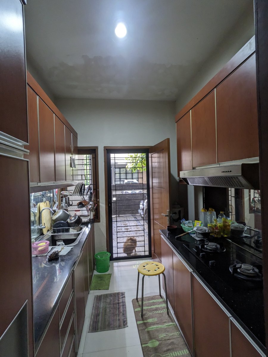 DIBAWAH HARGA PASARAN: Rumah Eksklusif LT 179m² / LB 400m² di Villas Tropic Jakarta Selatan - Foto 12