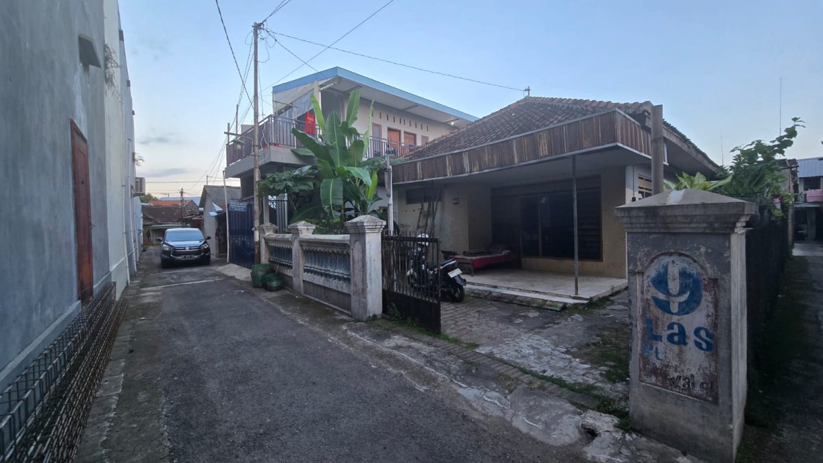 Rumah Hitung Tanah Dekat Jl. Sam Ratulangi, Manahan – Kerten, Laweyan, Solo - Foto 2