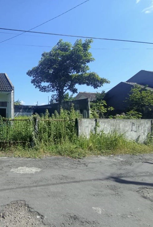 Rumah Strategis Perlu Renovasi Dekat Luwes Kartasura – Malangjiwan, Colomadu, Solo - Foto 3