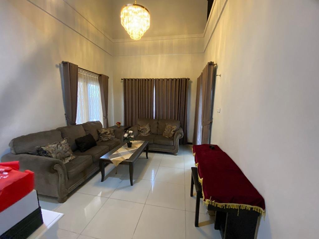 Rumah 2 Lantai dalam lingkungan nyaman full furnished di Sawangan Depok - Foto 7