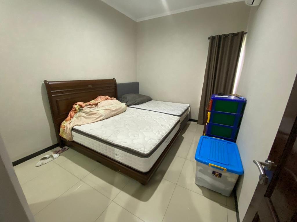 Rumah 2 Lantai dalam lingkungan nyaman full furnished di Sawangan Depok - Foto 10