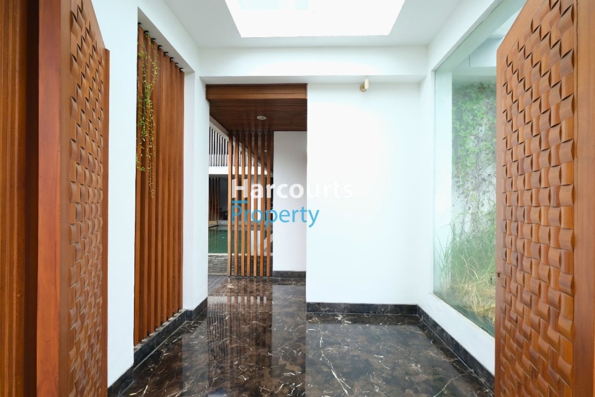 Rumah mewah dipondok indah siap huni - Foto 2
