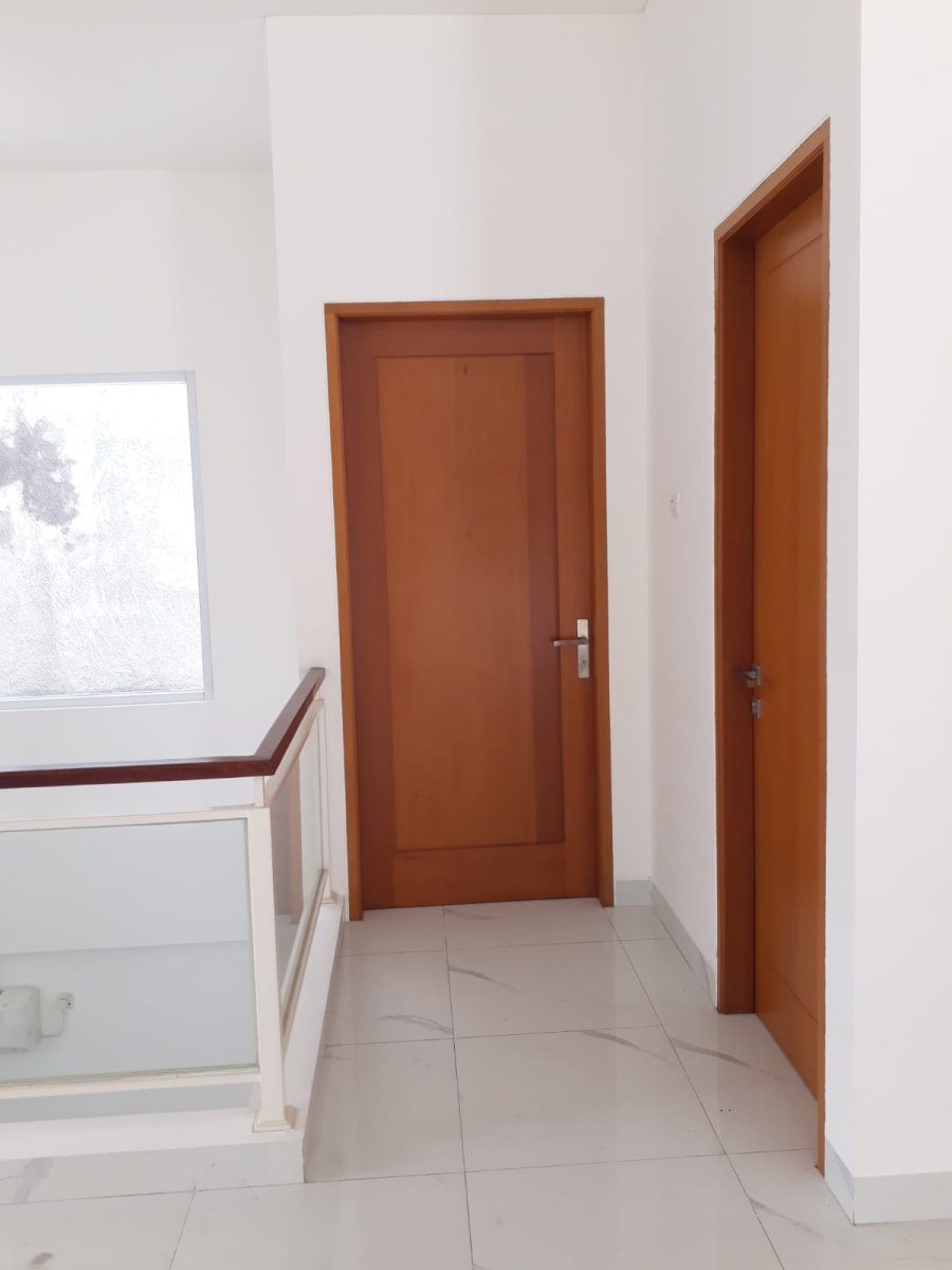 Rumah Disewa Modern Minimalis di Kebayoran Baru - Foto 6