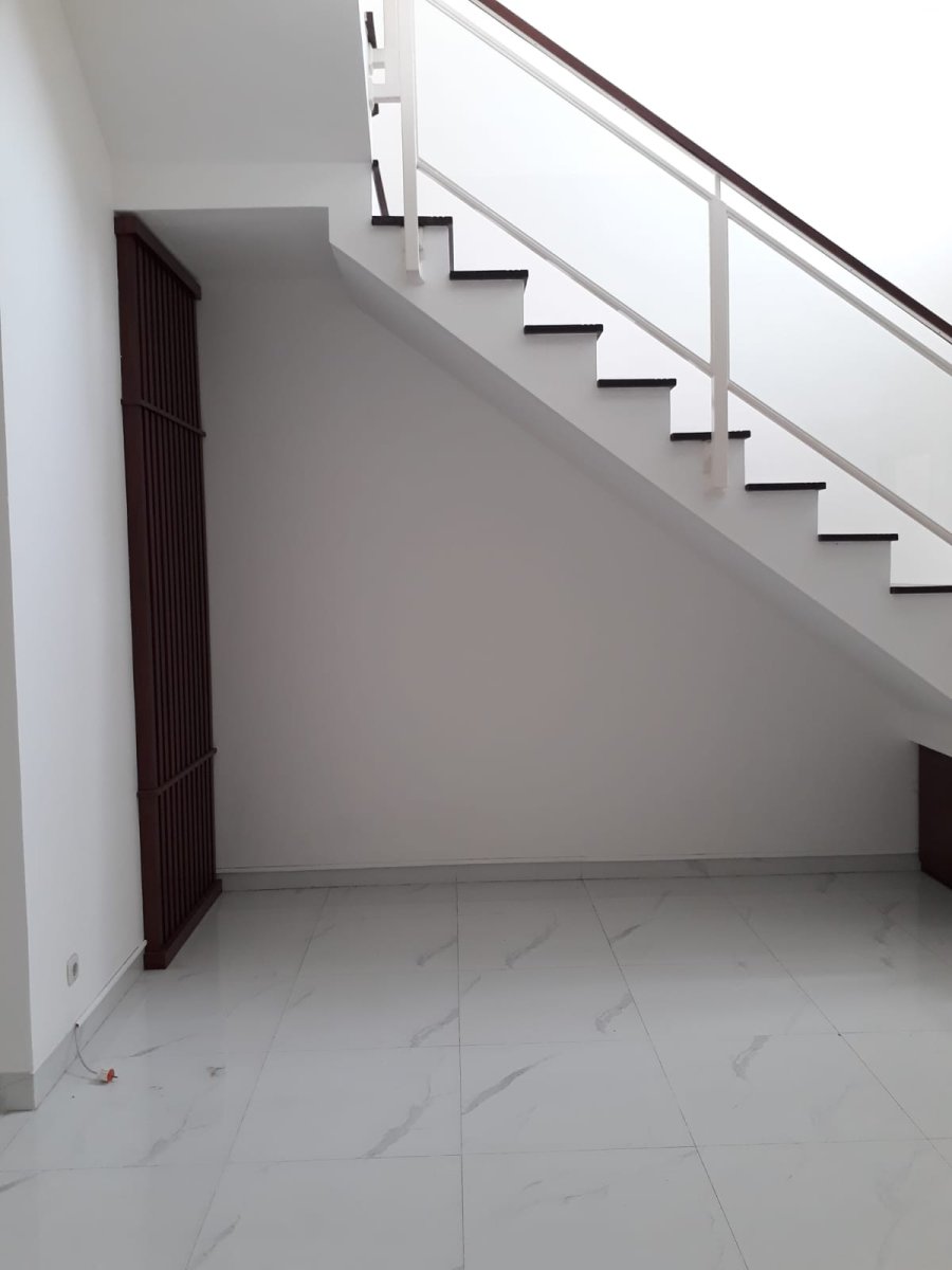 Rumah Disewa Modern Minimalis di Kebayoran Baru - Foto 9