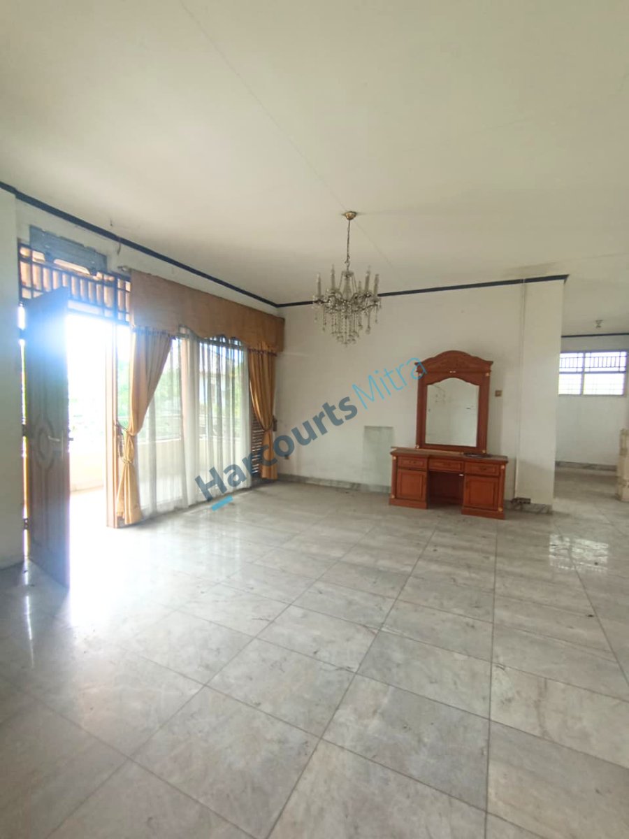 RUMAH MEWAH HARGA TERJANGKAU, SIAP HUNI, LOKASI STRATEGIS, BEBAS BANJIR DI BILL & MOON PONDOK KELAPA - Foto 2