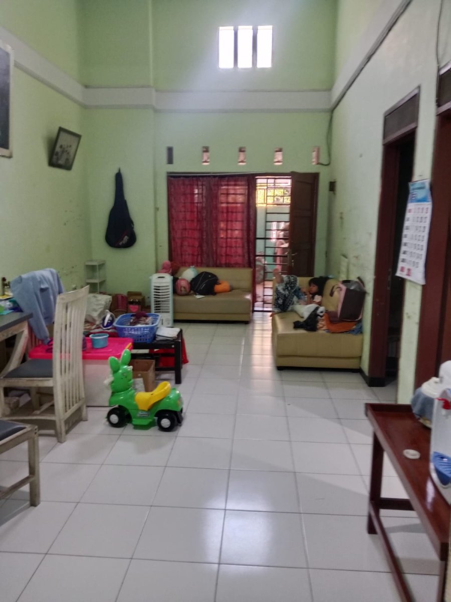 RUMAH SIAP HUNI MODERN di SOLO BARU - Foto 4
