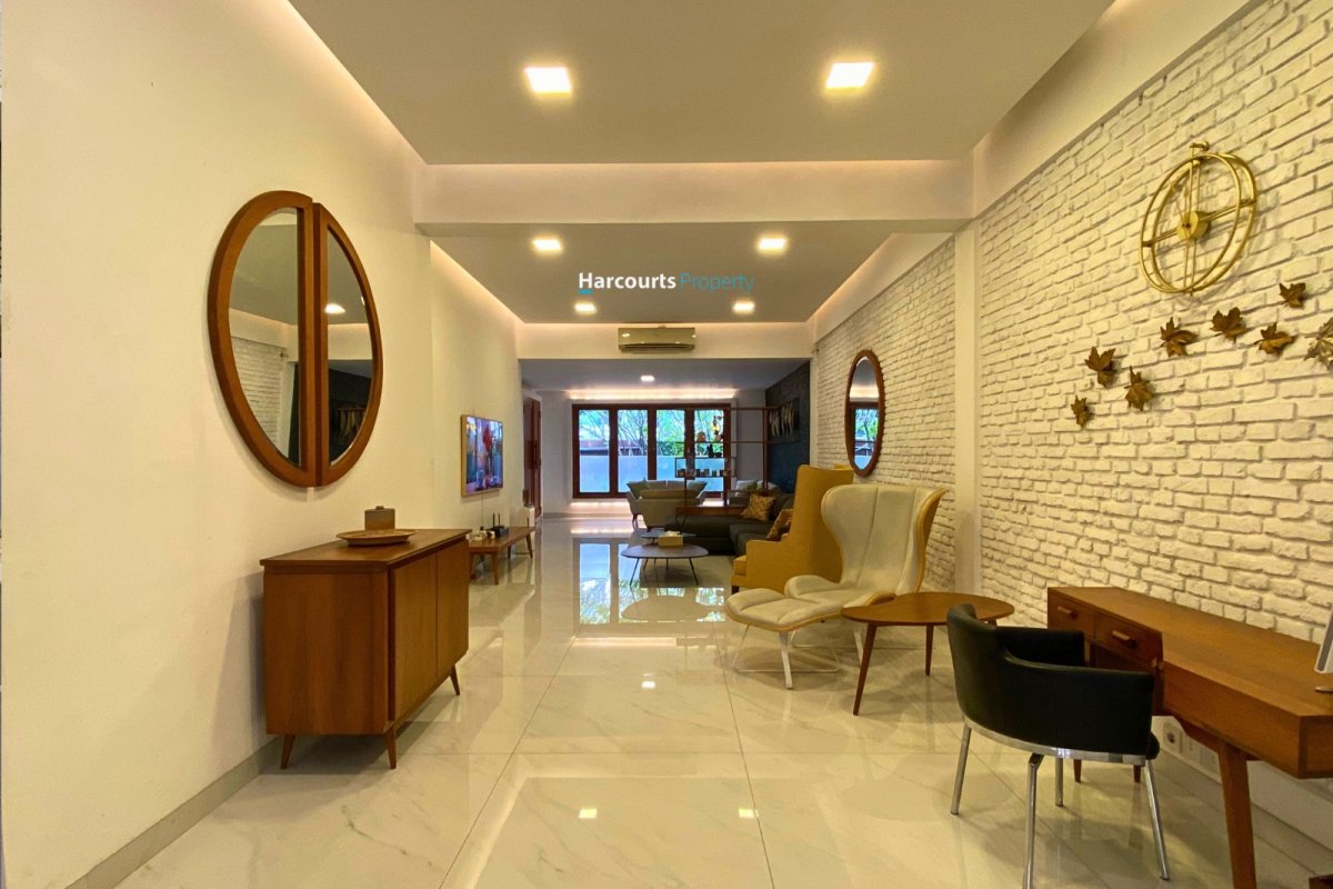 Dijual Rumah Modern Tropical Kontemporer Area Jl. Pakubuwono Kebayoran Baru - Foto 4