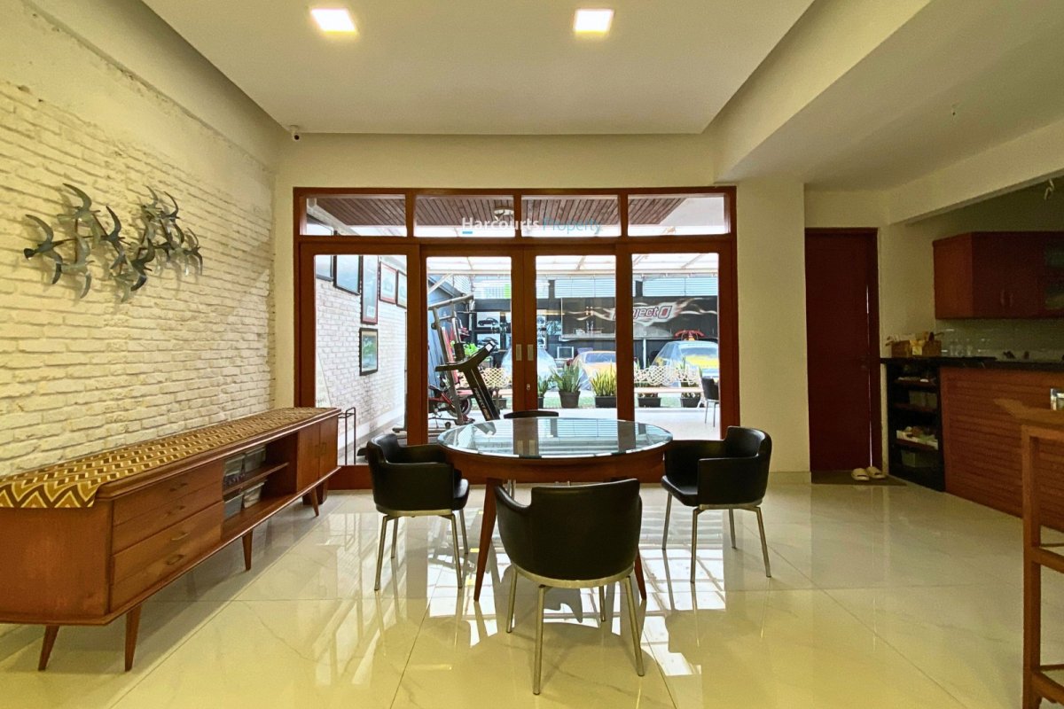 Dijual Rumah Modern Tropical Kontemporer Area Jl. Pakubuwono Kebayoran Baru - Foto 9