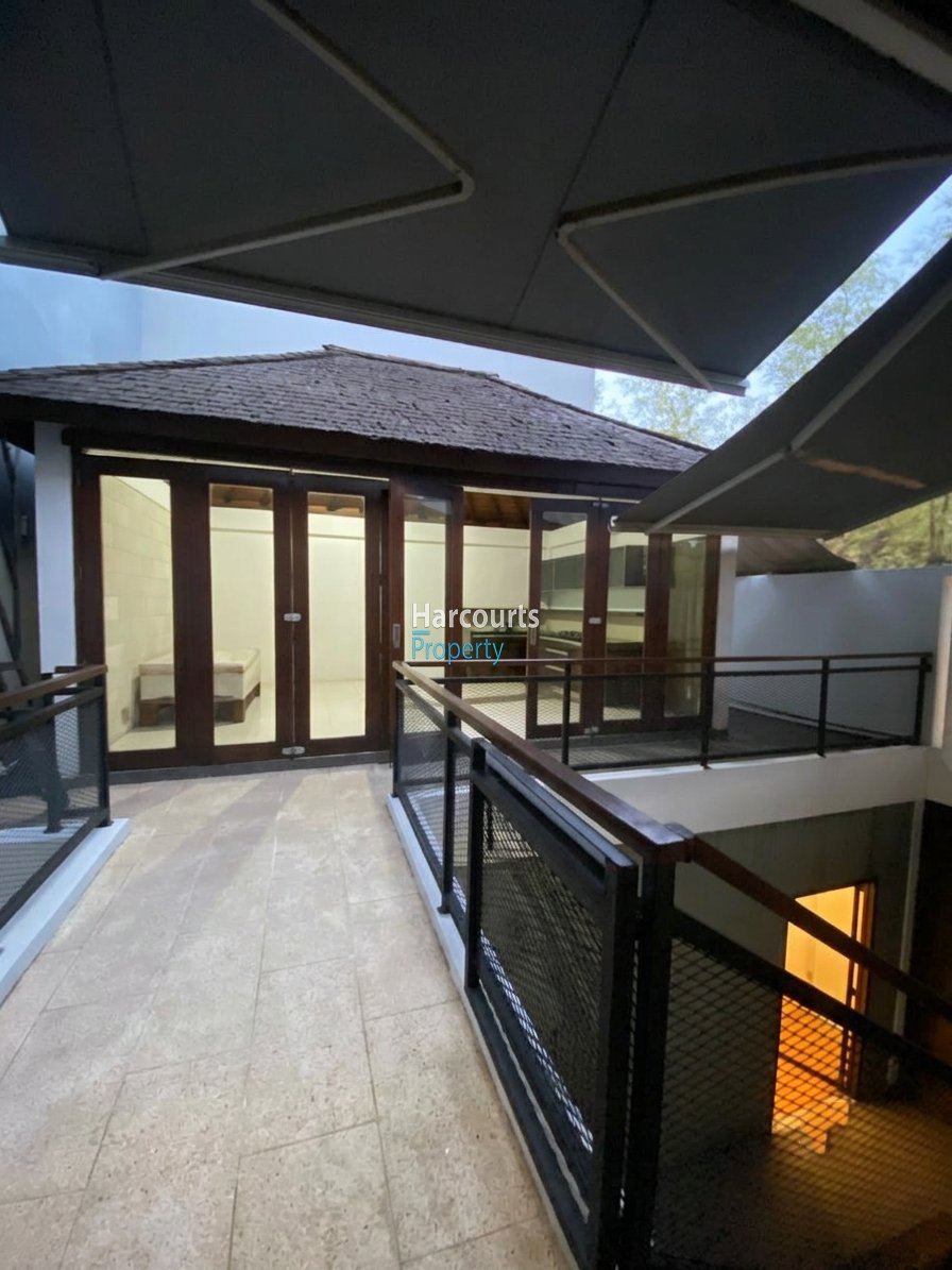 Disewakan Rumah untuk Tempat Usaha Strategis Pinggir Jalan Area Jl. Kemang Timur - Foto 6