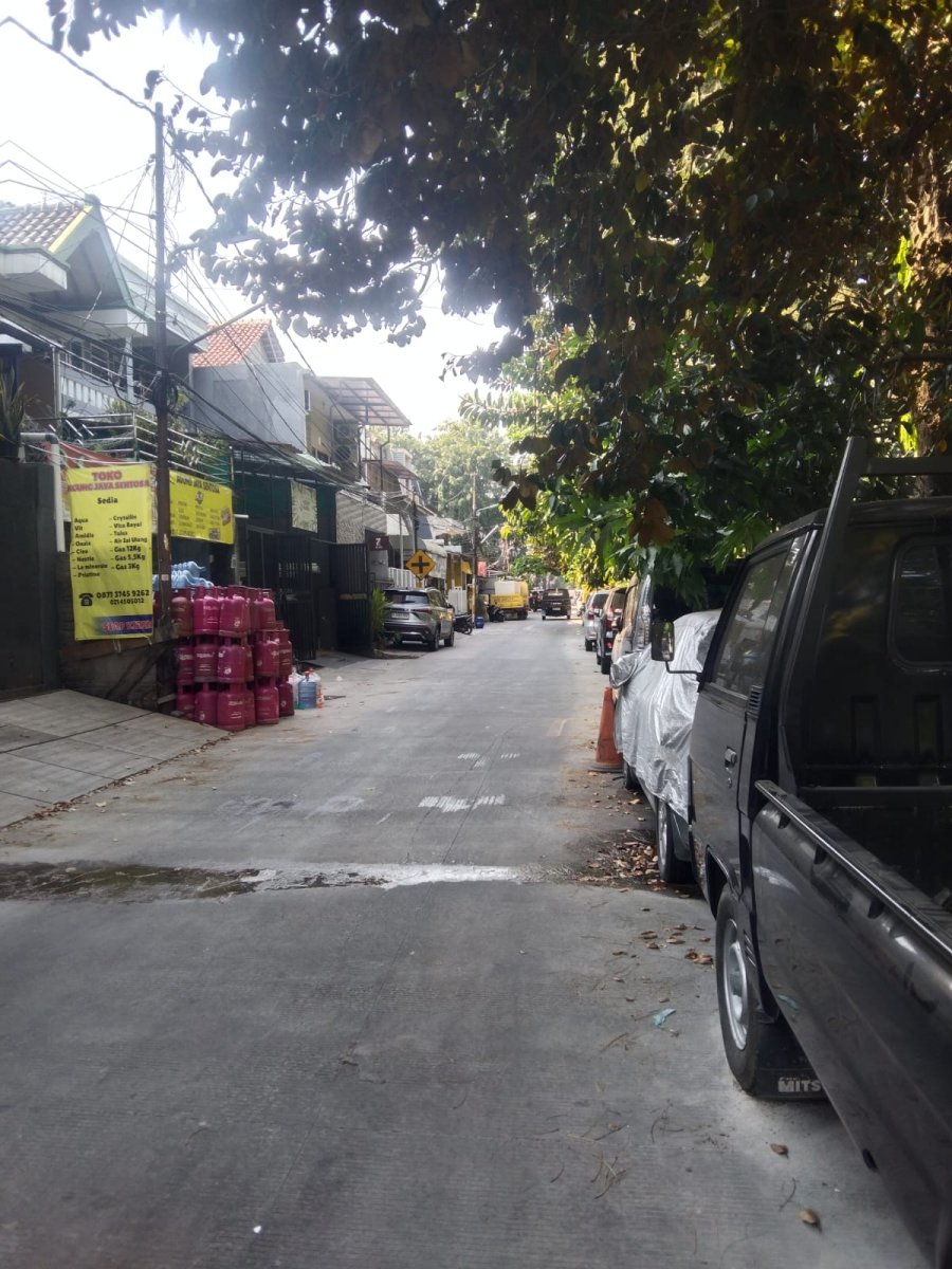 Disewakan Rukan Di Jl. Tarian Raya Barat, Kelapa Gading - Jakarta Utara - Foto 3